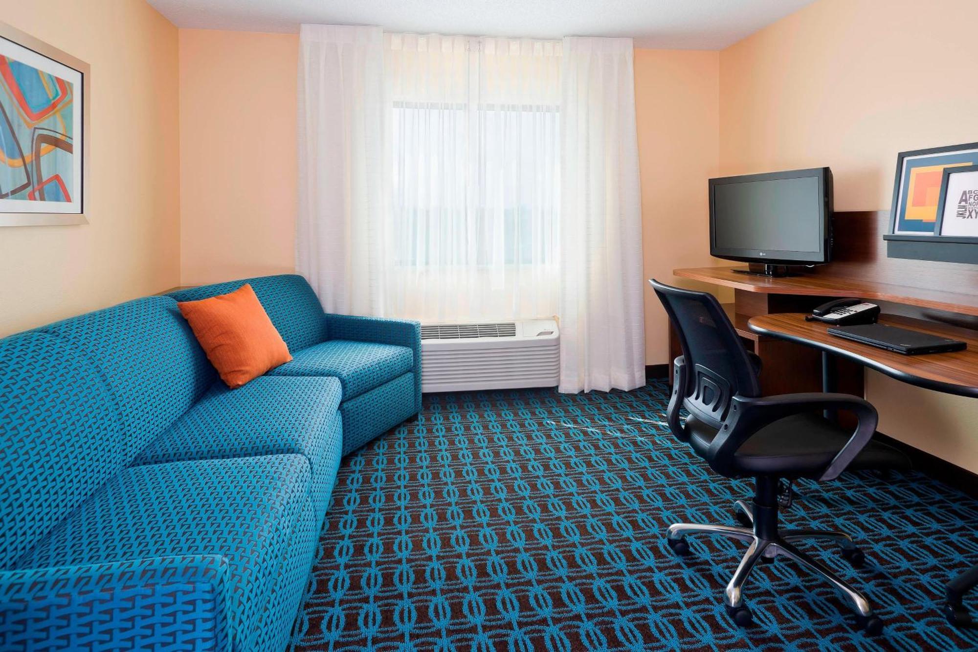Fairfield Inn & Suites Dallas Park Central Dış mekan fotoğraf