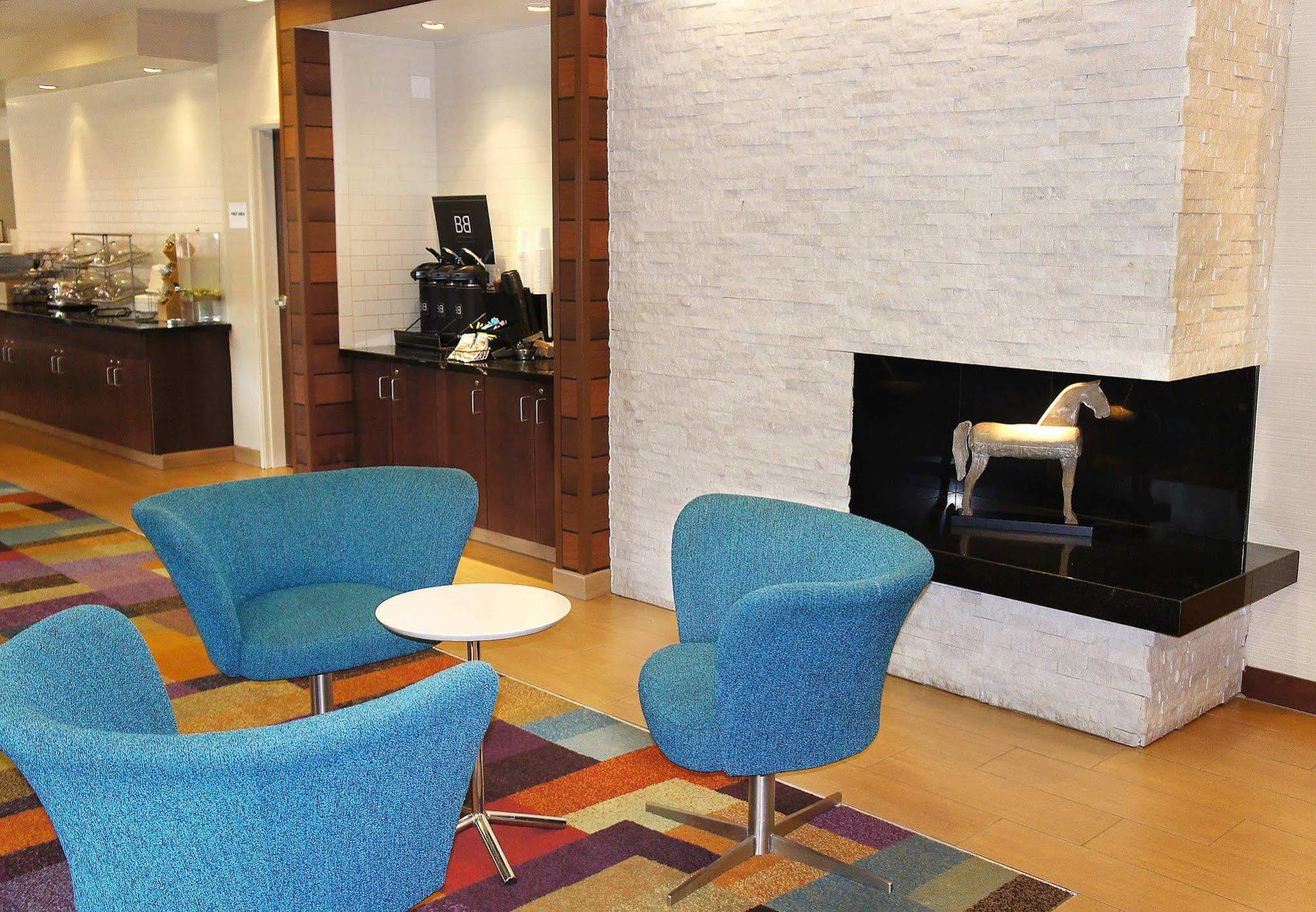 Fairfield Inn & Suites Dallas Park Central Dış mekan fotoğraf