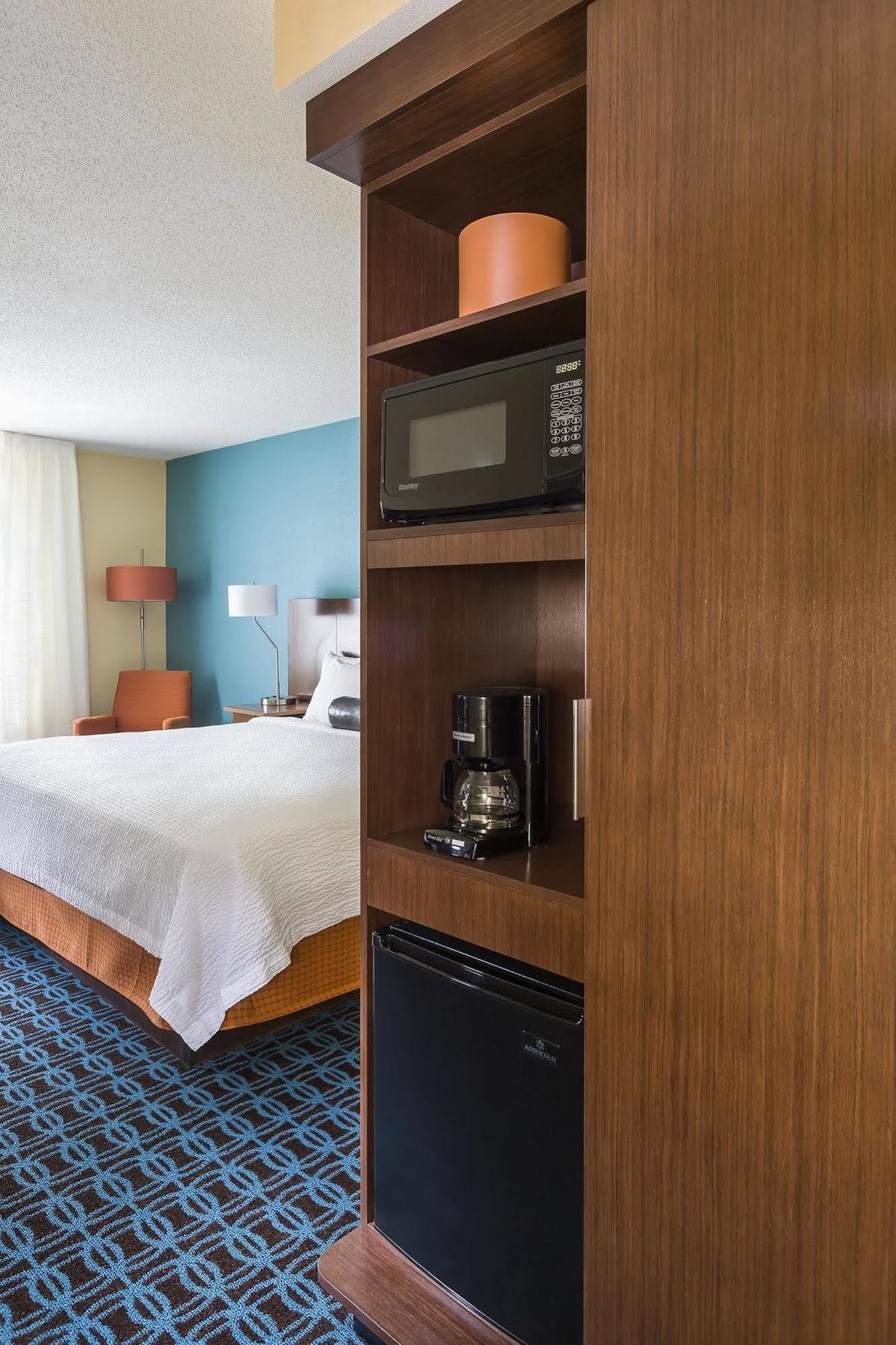 Fairfield Inn & Suites Dallas Park Central Dış mekan fotoğraf